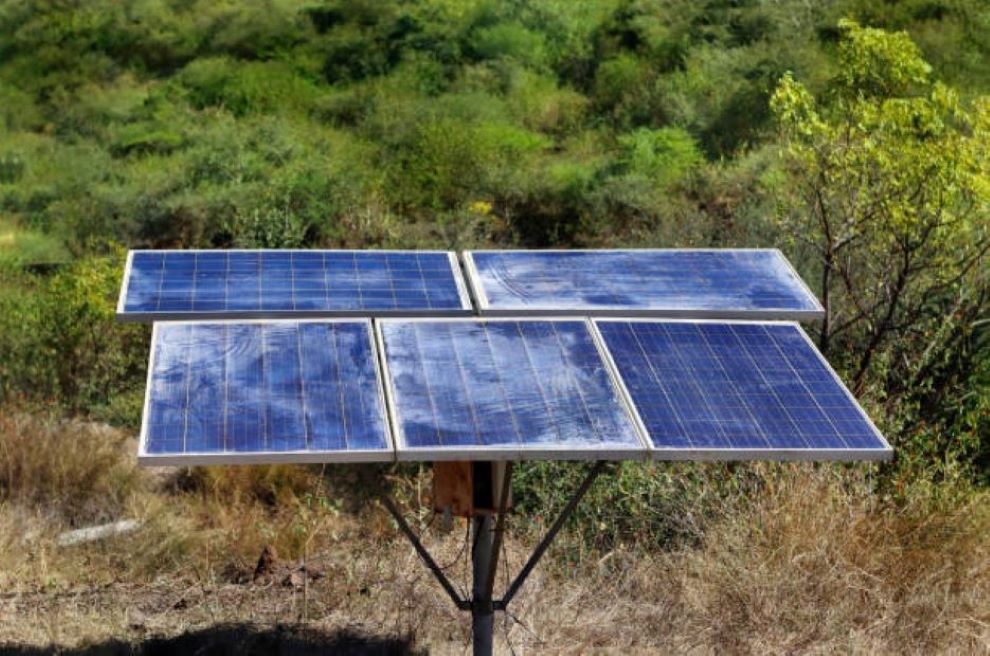 You are currently viewing Greener Energy for Greener Farms: How Solar Power Is Transforming Rural Agriculture
